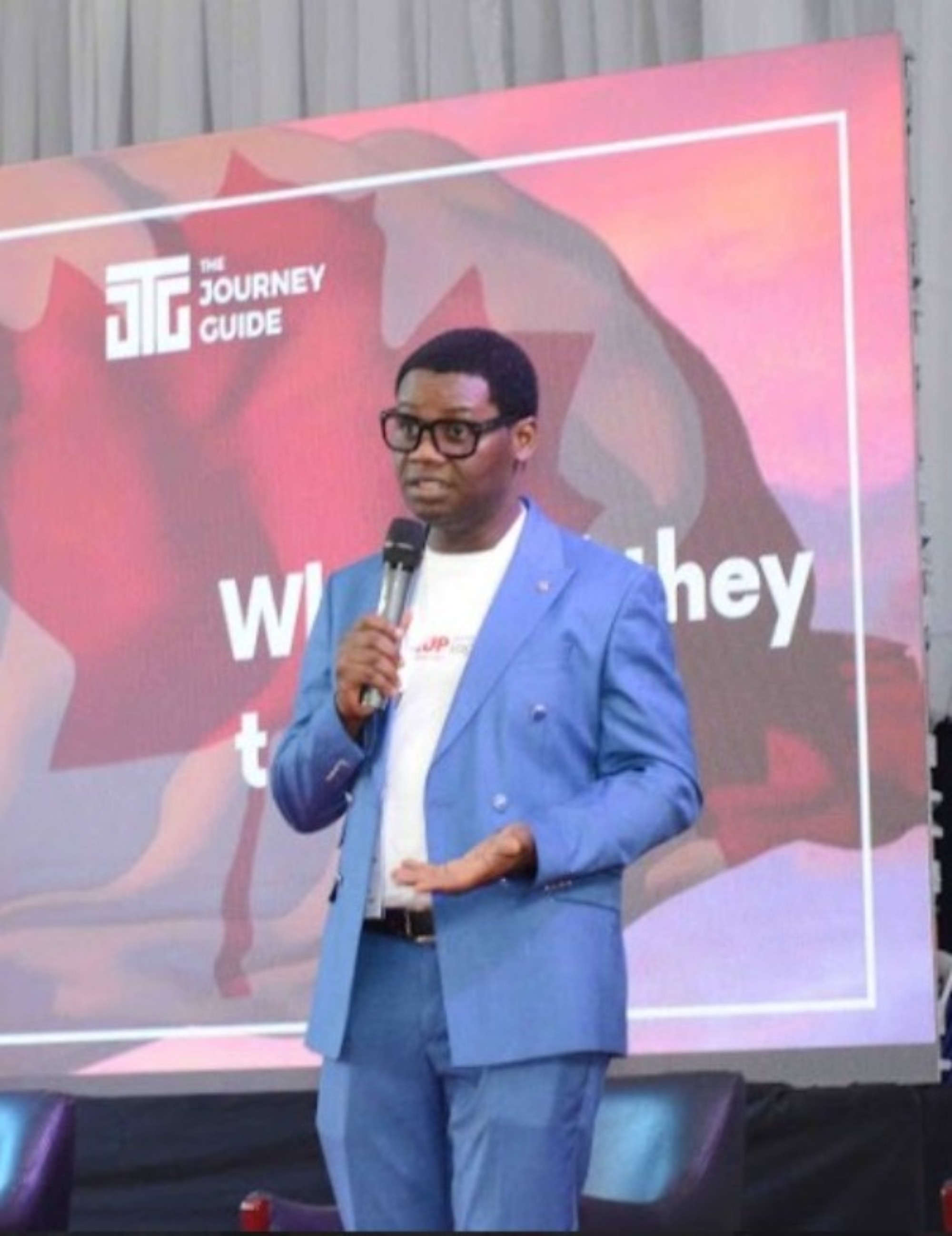 Tunde Bello